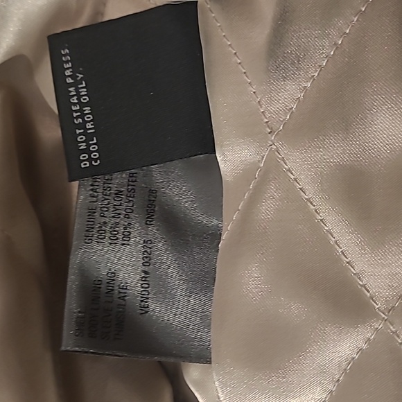 WILSONS LEATHER PELLE STUDIO LEATHER COAT - Picture 8 of 12